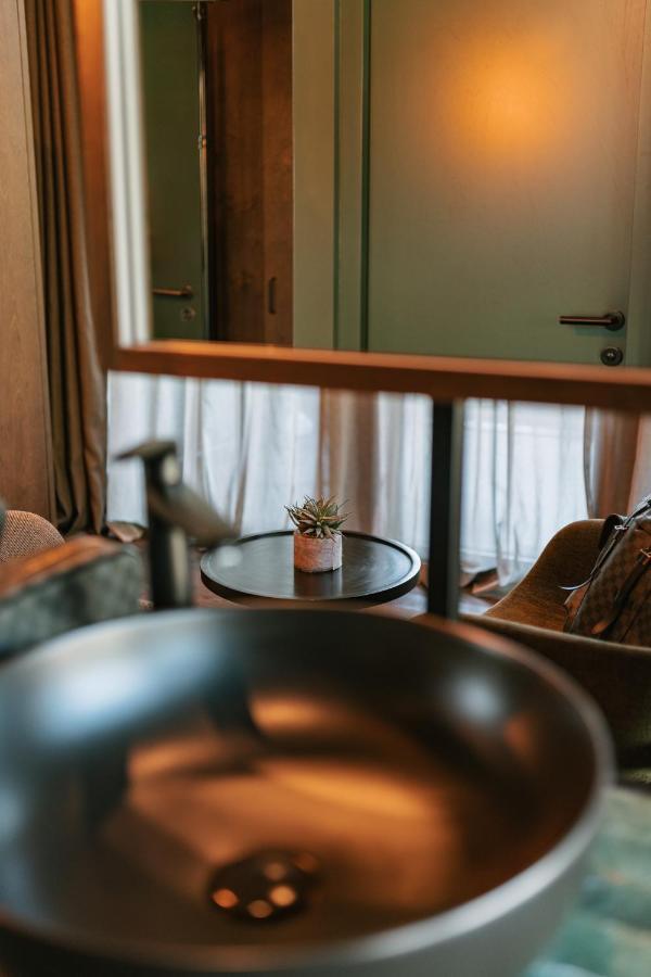 Floris Green Suites By Parc Hotel Florian Сиуси Екстериор снимка