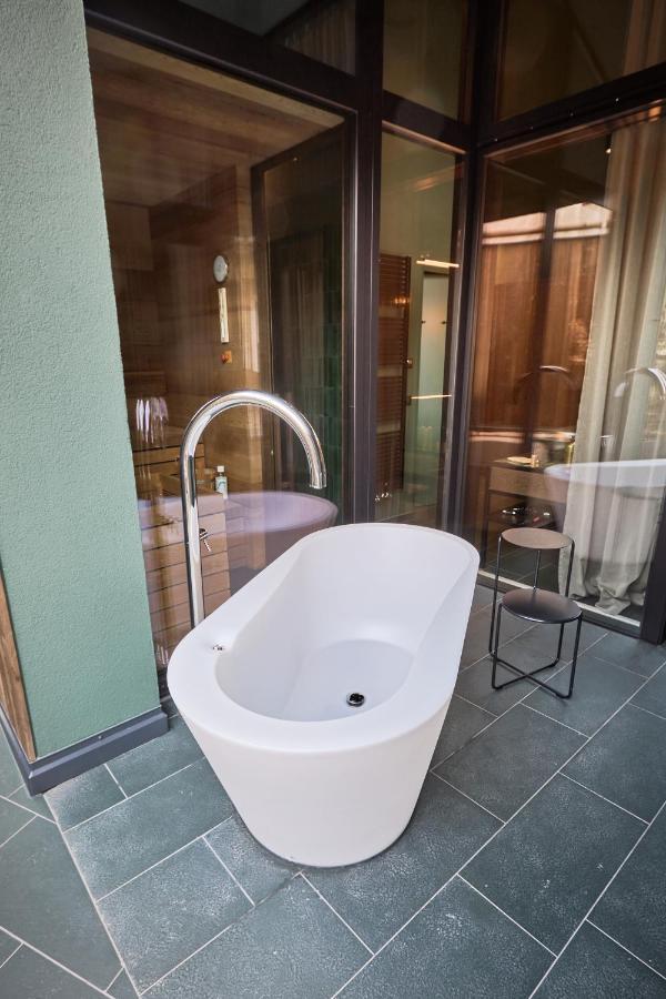 Floris Green Suites By Parc Hotel Florian Сиуси Екстериор снимка