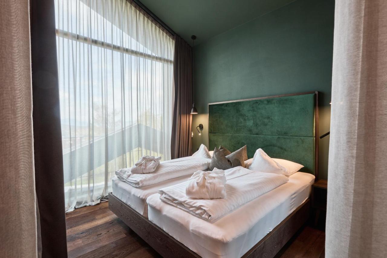 Floris Green Suites By Parc Hotel Florian Сиуси Екстериор снимка